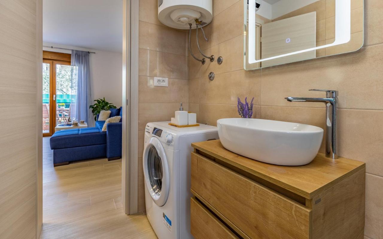 Apartment Blue Pula, New, Family Friendly, Comfortable, Free Parking And Wifi Ngoại thất bức ảnh